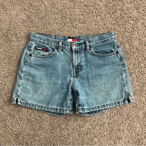 Tommy Hilfiger Tommy Jeans Denim Short Womens 5 - Picture 1 of 11